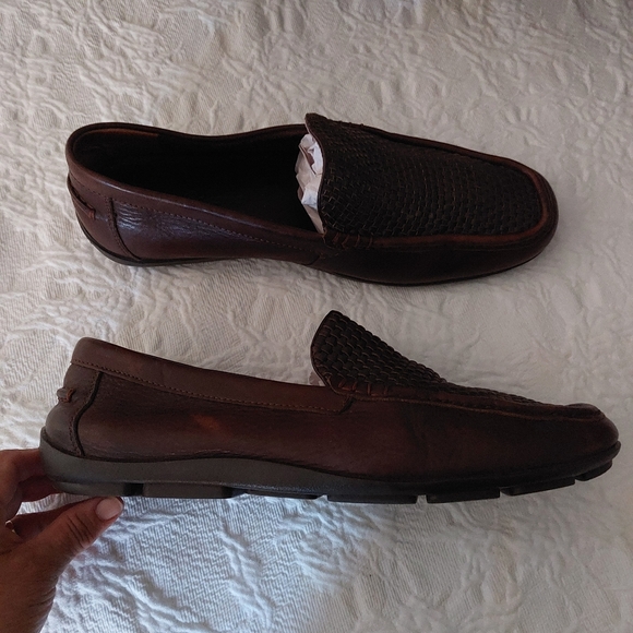 TOMMY BAHAMA " NAPLES" LEATHER WOVEN LOAFER - Picture 2 of 9